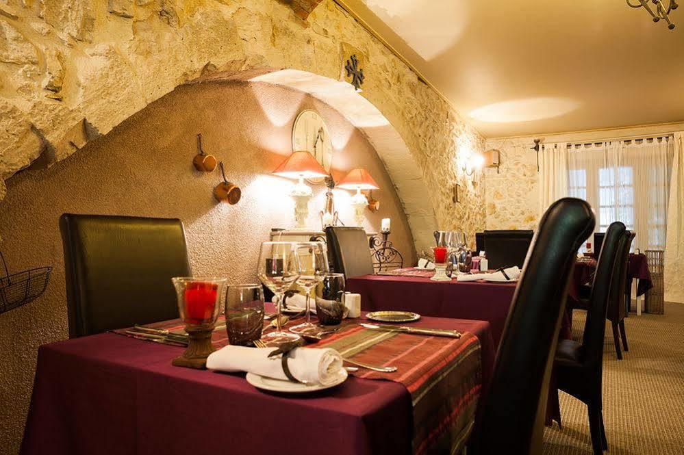 מלון Vezenobres Logis Le Relais Sarrasin מראה חיצוני תמונה